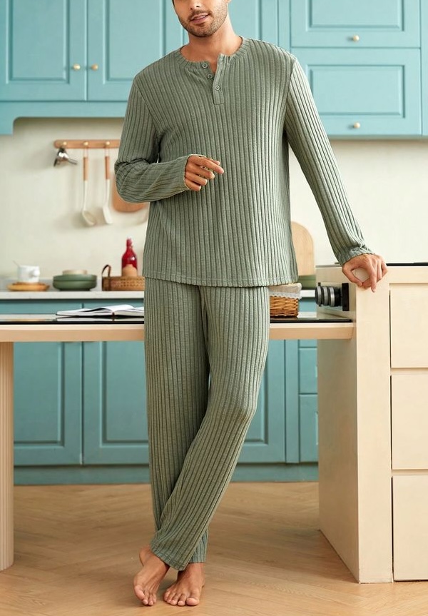 Men’s knit green pajamas